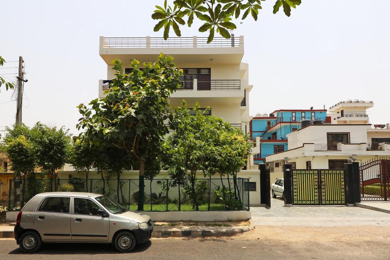 Hotel O Aravali Residency Gurgaon Esterno foto