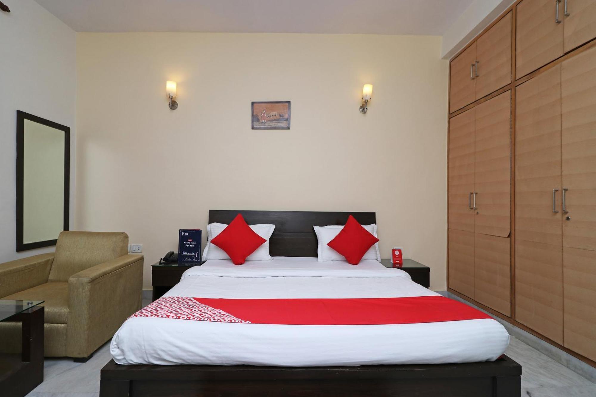 Hotel O Aravali Residency Gurgaon Esterno foto