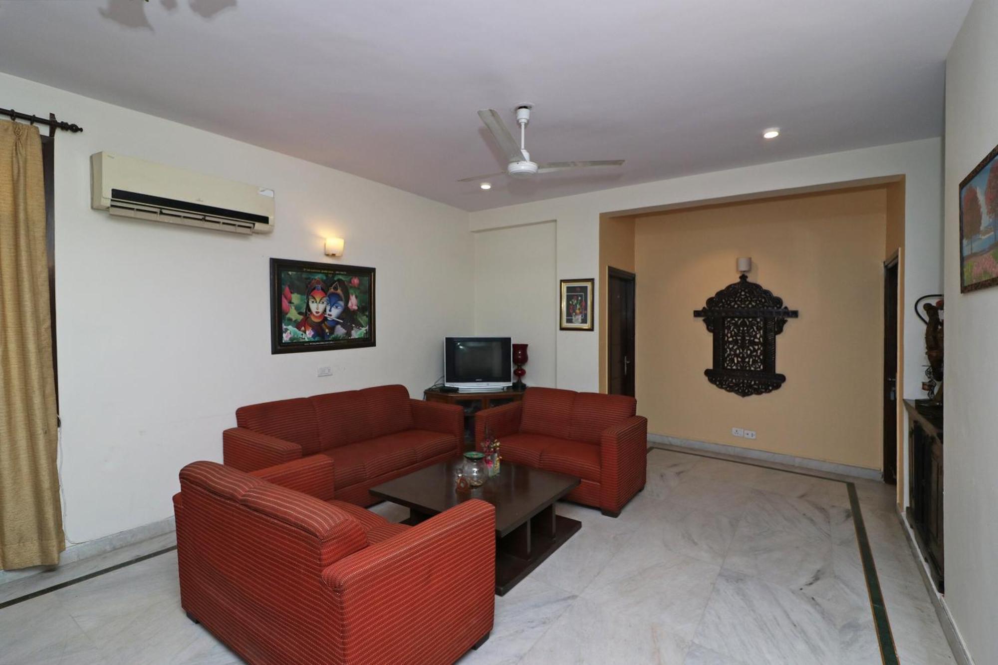 Hotel O Aravali Residency Gurgaon Esterno foto